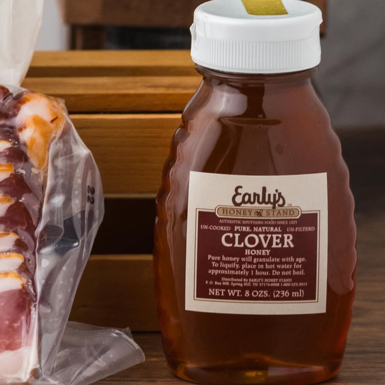 🎁 8 oz clover honey ( local) (100% off)